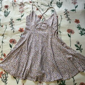 🔴DONATING SOON🔴 Forever 21 Floral Dress